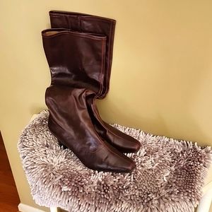Aerosoles sz 12 Wine-colored boots. Heel size 3 1/2.